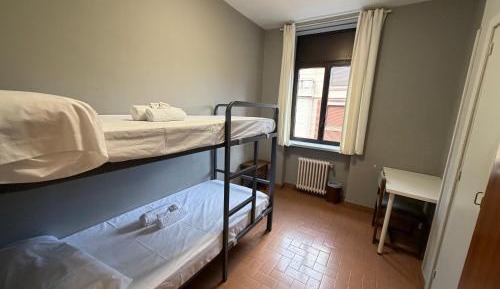 Standard Double Room with Shared Bathroom