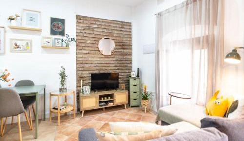 Two-Bedroom Deluxe Apartment with Balcony