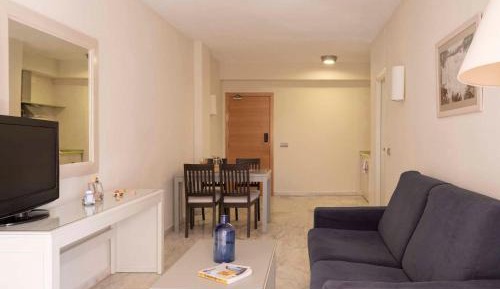 Two-Bedroom Apartment with Terrace (2 Adults)