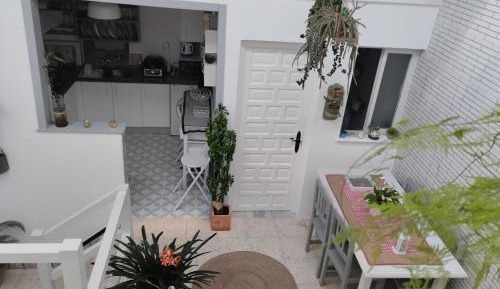 Apartment with Shower
