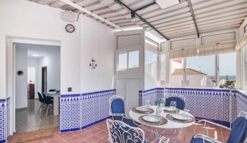 Superior One-Bedroom Apartment with Balcony