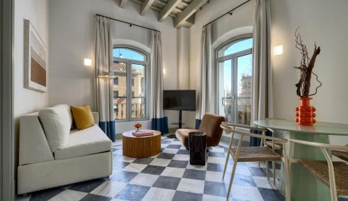 Deluxe One-Bedroom Apartment with City View