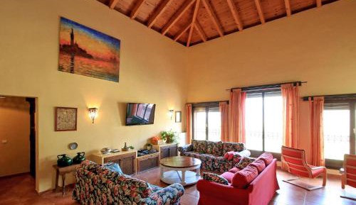 Six-Bedroom Holiday Home