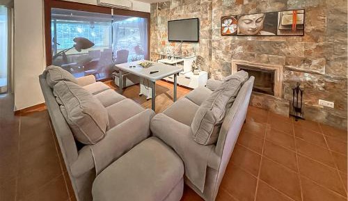 Three-Bedroom Vacation Home 