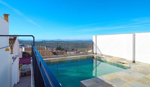 Superior Apartment with City View
