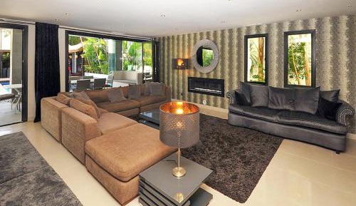 Six-Bedroom Holiday Home