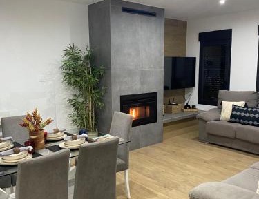 Three-Bedroom Vacation Home 