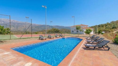 Five-Bedroom Villa