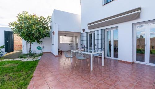 Four-Bedroom Vacation Home