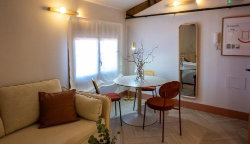 Apartment 3B