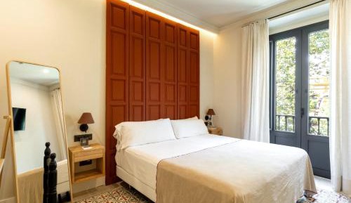Deluxe Double or Twin Room with Balcony