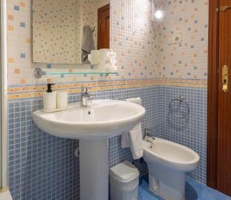 Two-Bedroom Apartment (2-4 Adults)