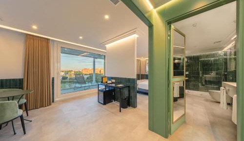 Junior Suite with Terrace