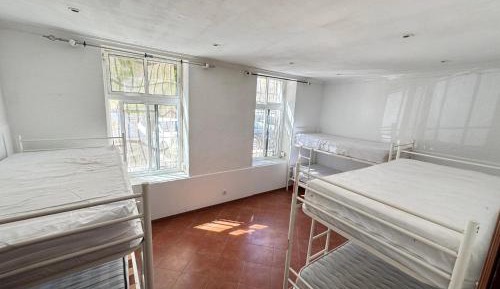 Bed in 6-Bed Mixed Dormitory Room