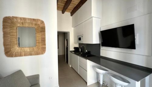 Studio Apartment 304