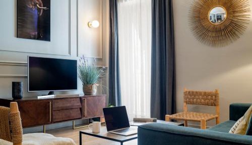 Apartment with Balcony