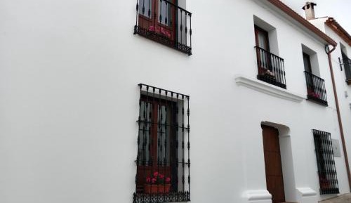 Six-Bedroom House