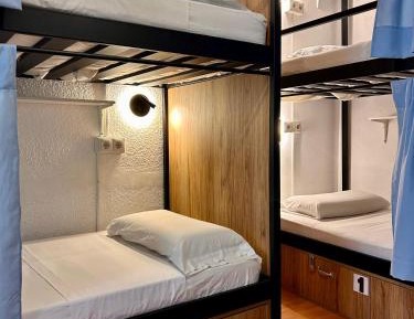 Bed in 4-Bed Mixed Dormitory Room