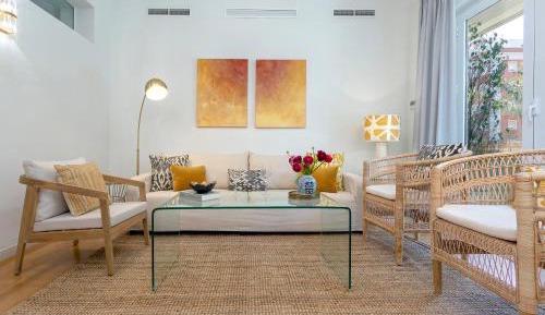 Five-Bedroom Apartment