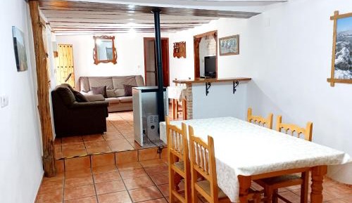 Three-Bedroom Vacation Home 