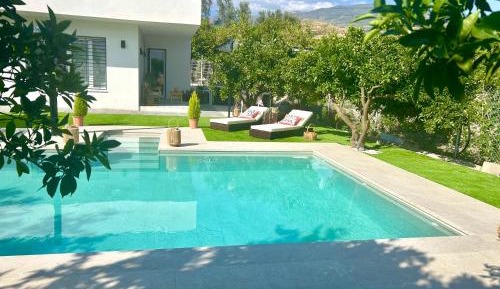 Three-Bedroom Vacation Home 