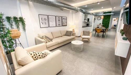 Two-Bedroom Deluxe Apartment