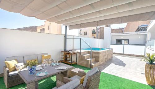 Duplex Apartment with private pool