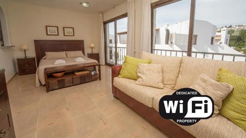 Studio with Balcony