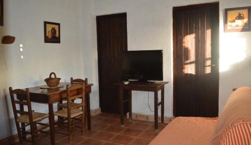 One-Bedroom Cottage