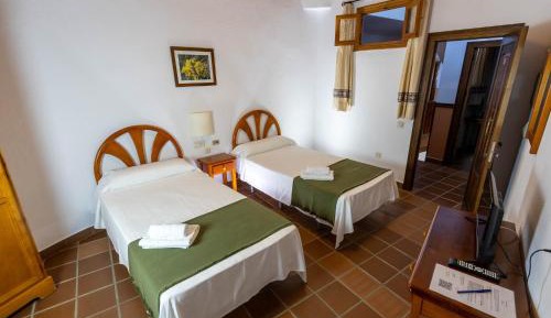 Economy Interior Twin Room