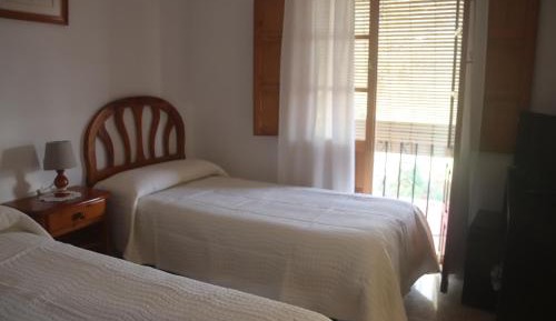 Economy Twin Room