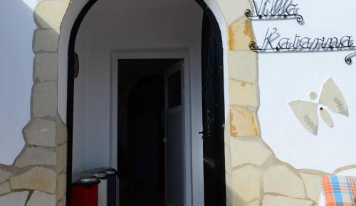 One-Bedroom Villa