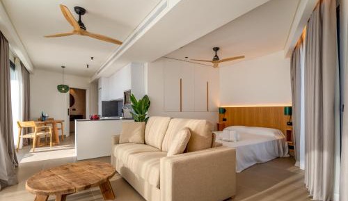 Premium Suite with swimming pool 