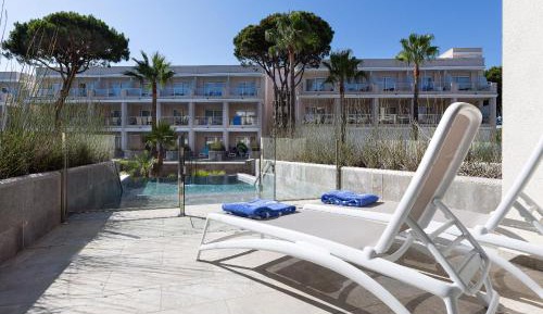 Junior Suite with Private Pool
