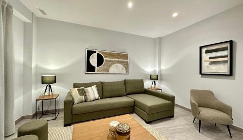 Deluxe Apartment