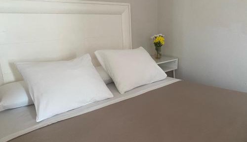 Queen Room with Spa Bath