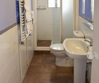Two-Bedroom House (5 Adults)