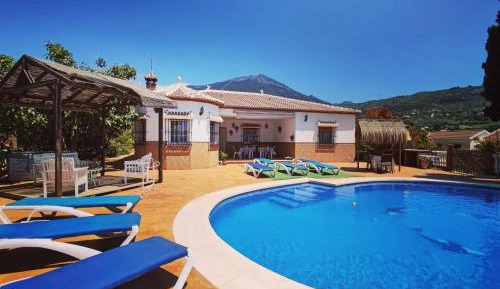 Villa with Private Pool