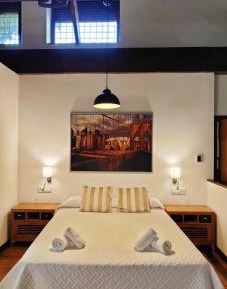 Deluxe Suite with Spa Bath
