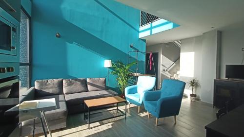 Seven-Bedroom House
