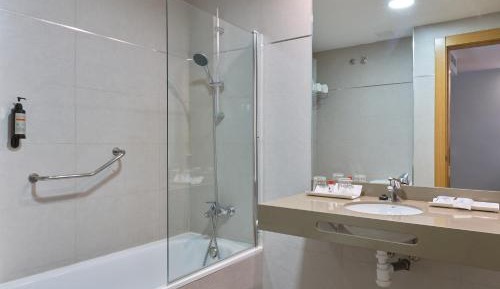 Triple Room (3 Adults)