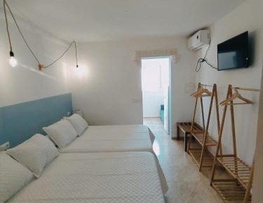 Economy Quadruple Room