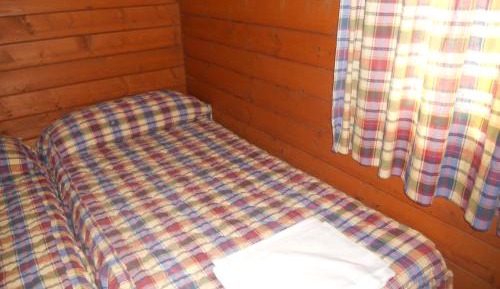 Two-Bedroom Bungalow 4 adults with kitchen