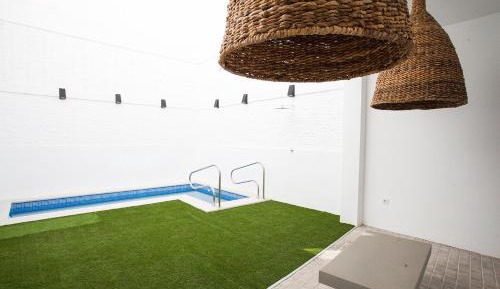 Studio with Terrace