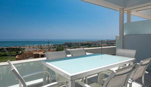 Apartment with Sea View