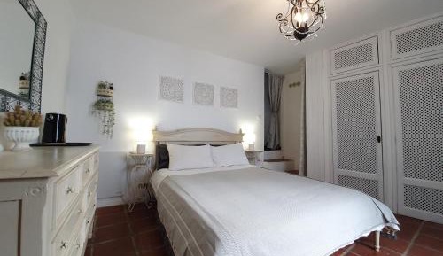 Deluxe Double Room with Bath