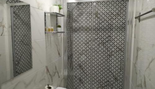 Quadruple Room with Private Bathroom