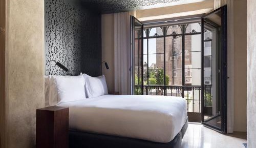 Deluxe Double Room with Views