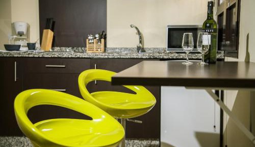 Studio (2 Adults)