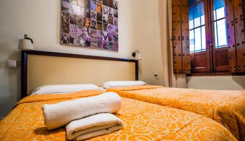 Double or Twin Room with Bathroom
